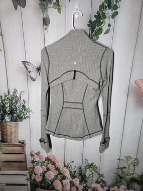 Lululemon Herringbone Define